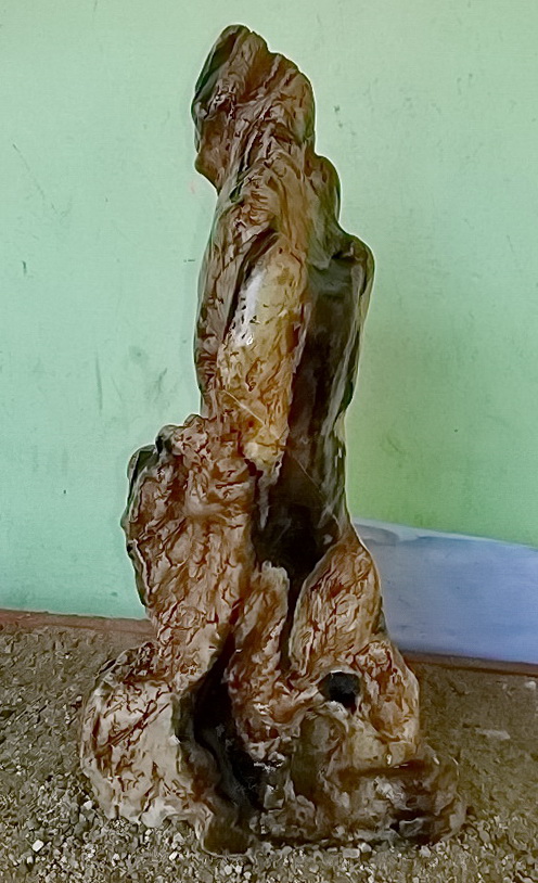 Mirip patung Dewi Kwan Im